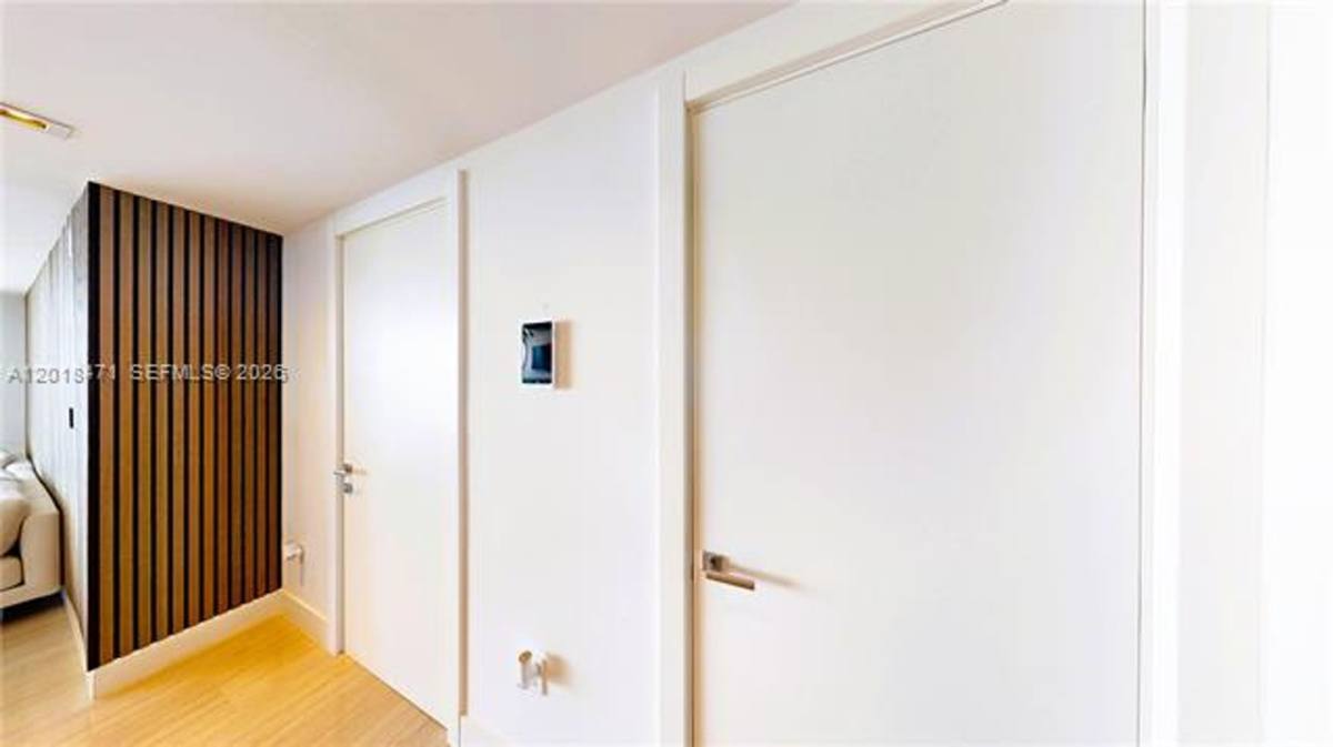 Apartment for rent at 1451 Brickell Ave, Miami, FL 33131