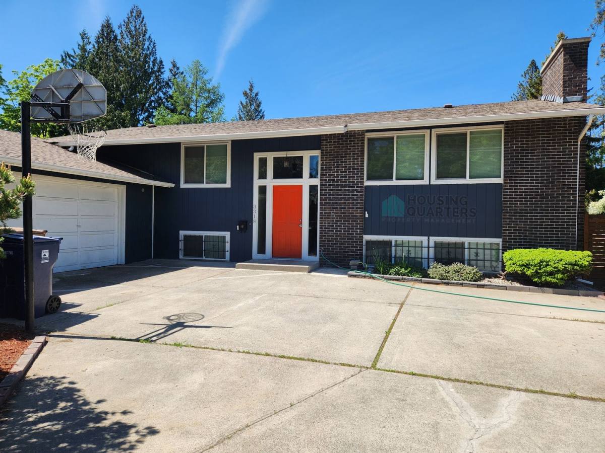 House for rent at 3318 S Bernard St, Spokane, WA 99203