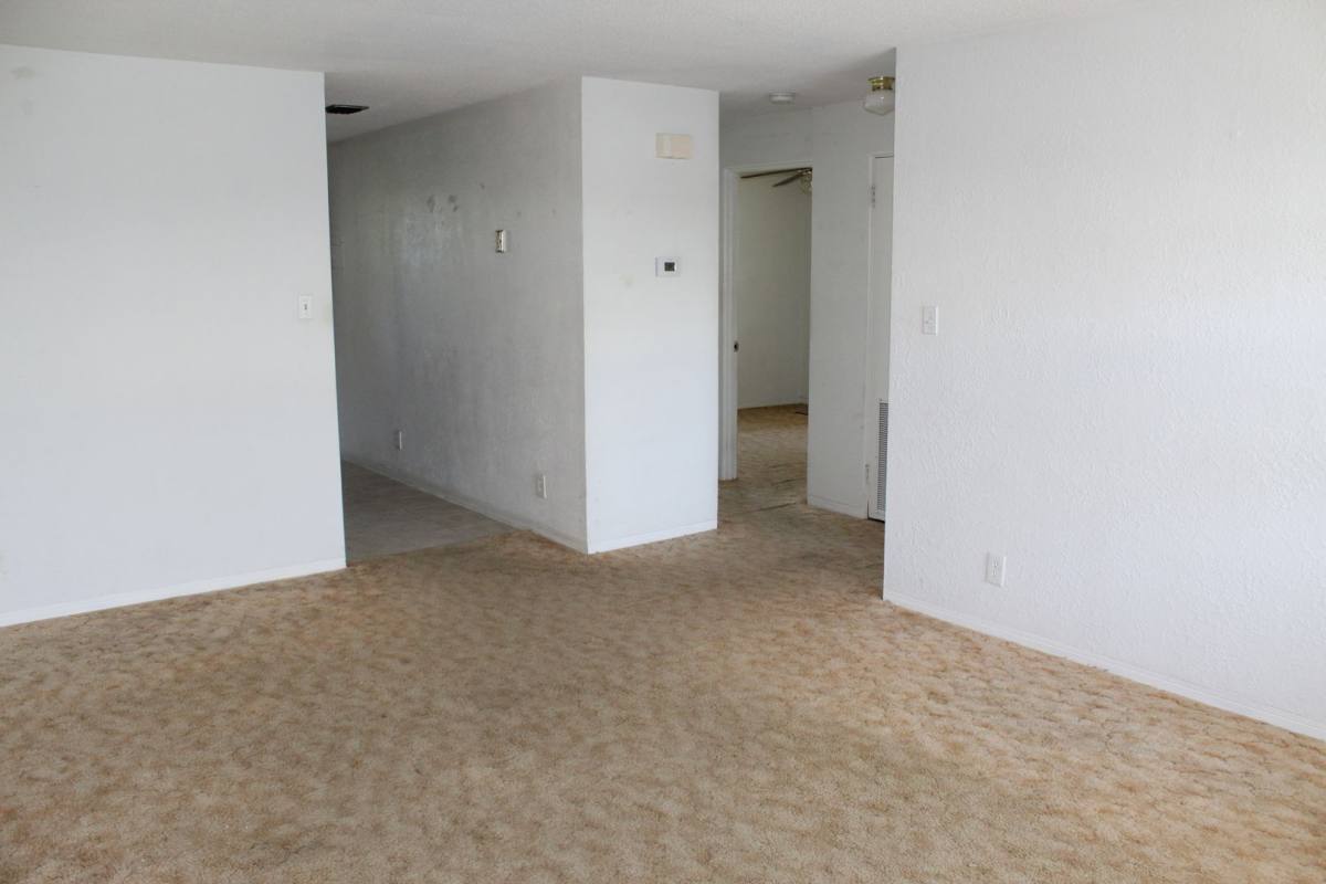 Apartment for rent at 1700 S Palmetto Ave, Daytona Beach, FL 32119