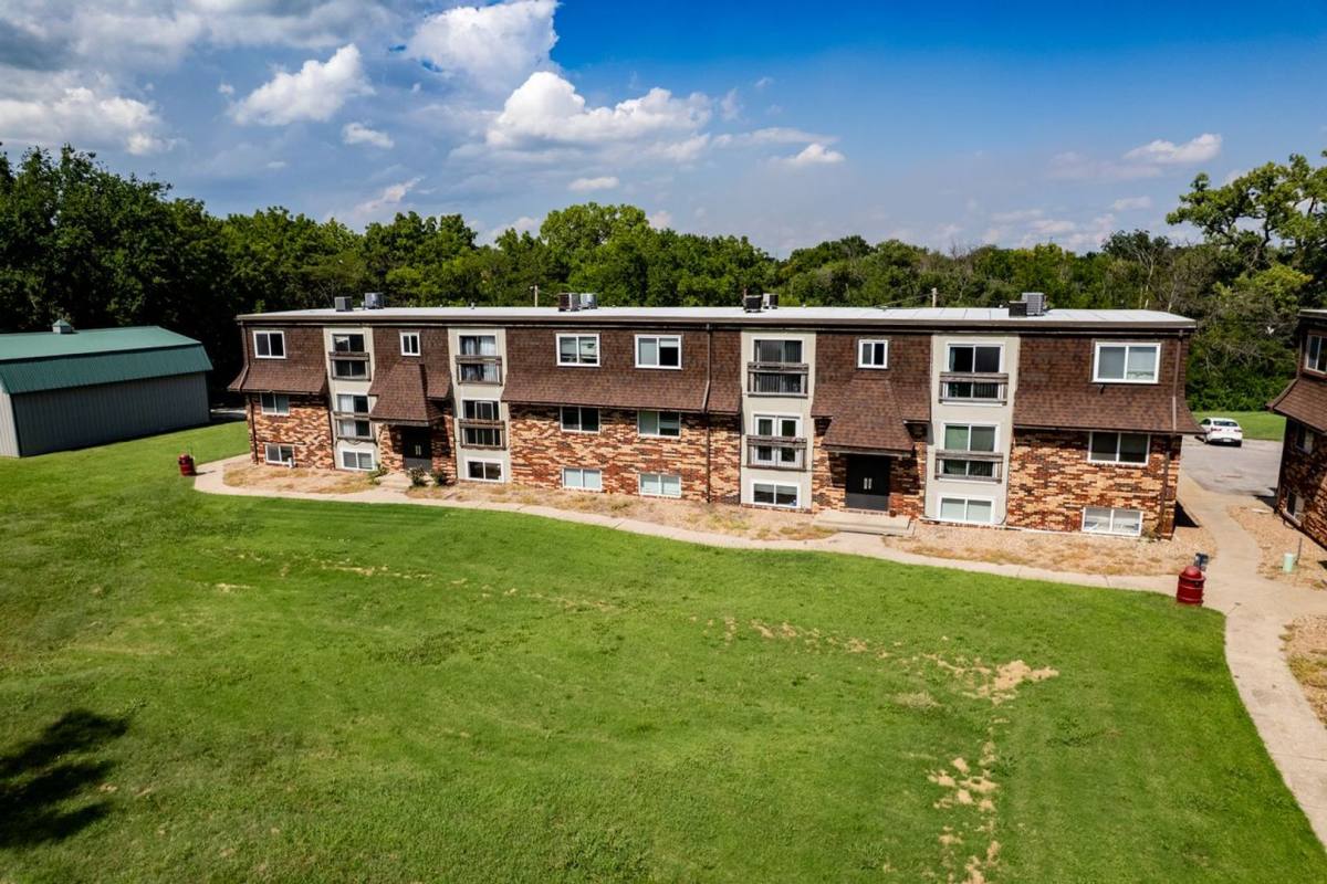 Apartment for rent at 1920 W Towanda, El Dorado, KS 67042