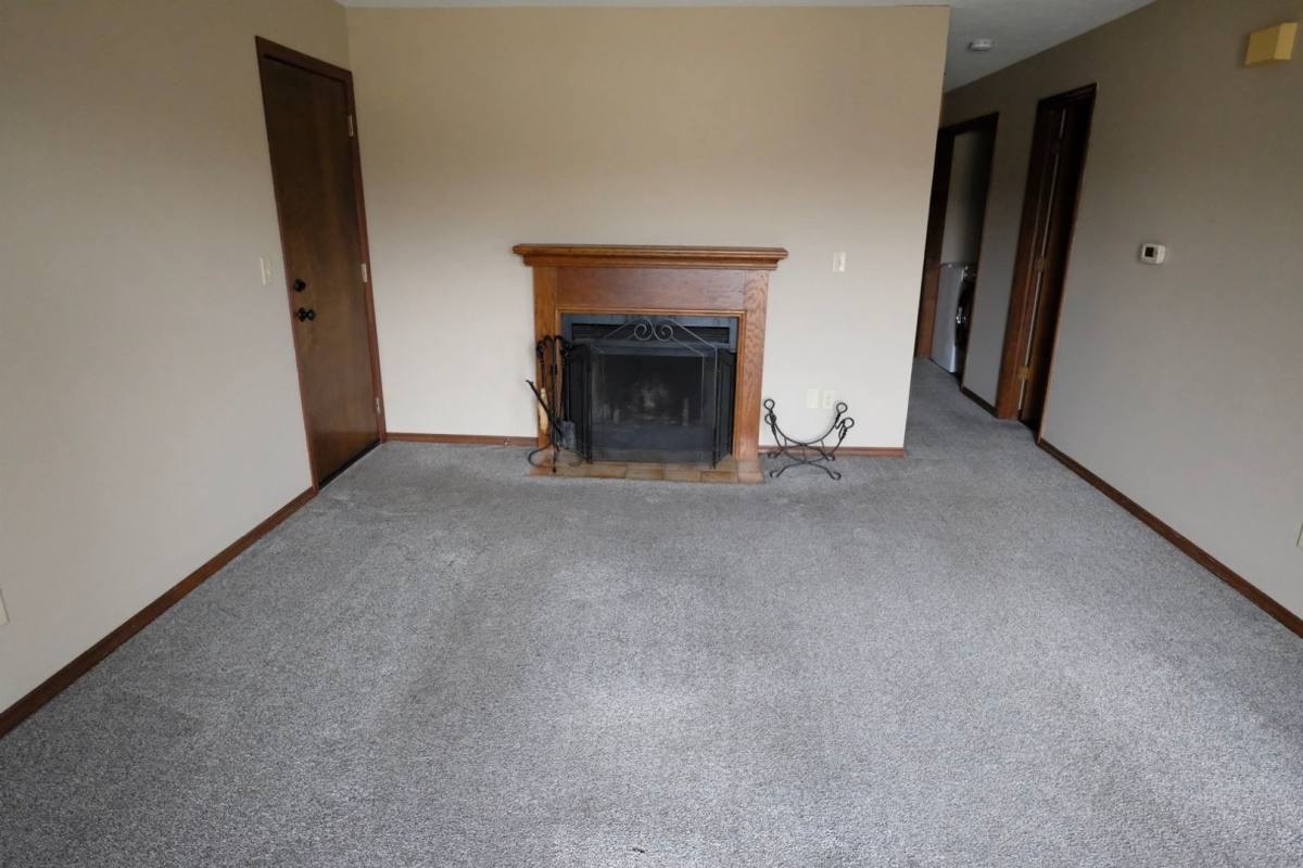 Condo for rent at 2010 Tracy Dr #3, Bloomington, IL 61704