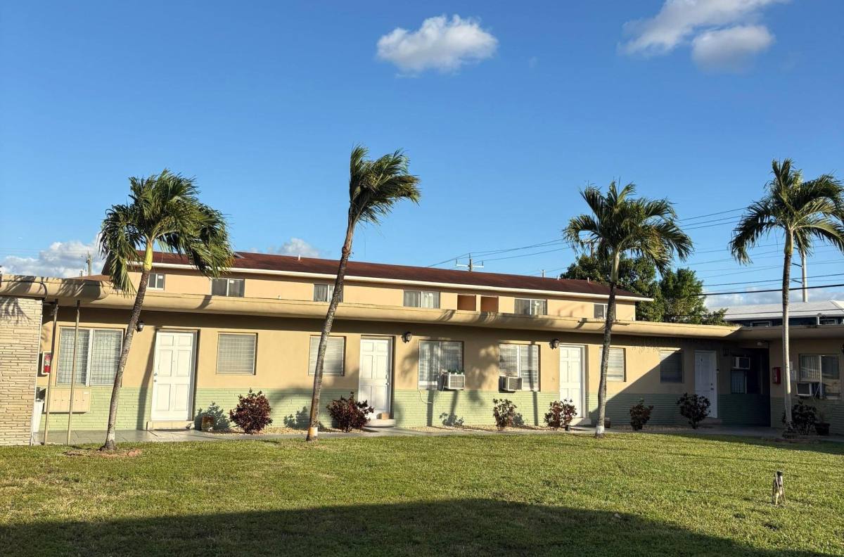 Apartment for rent at 60 W 11th St, Hialeah, FL 33010