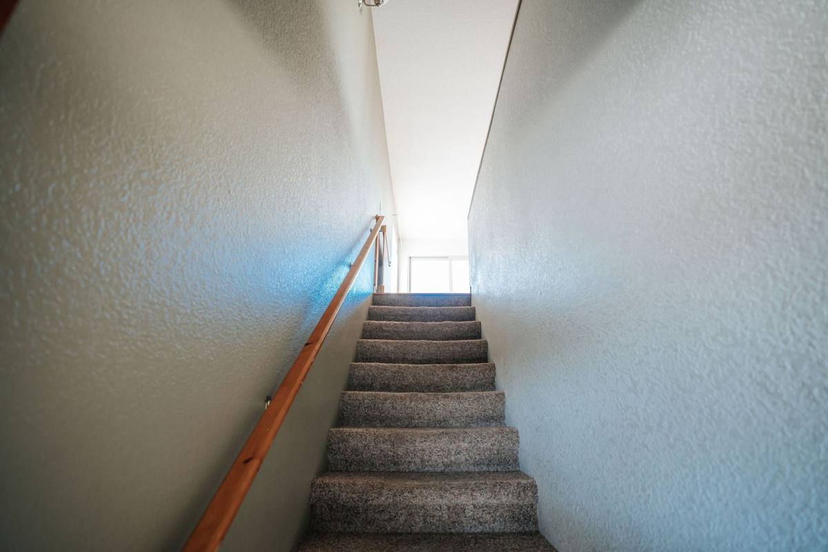 Apartment for rent at 122 Cod St, Eureka, CA 95503