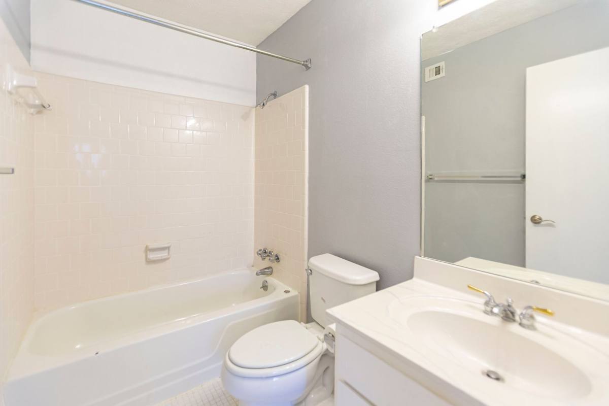 Townhouse for rent at 2446 Lehaven Dr, Tucker, GA 30084