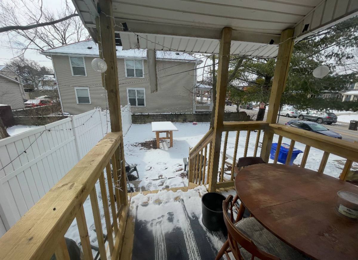 Apartment for rent at 119-121 W Patterson Ave, Columbus, OH 43202