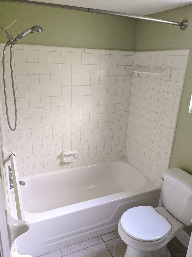 Apartment for rent at 1951 N Meridian Rd, Tallahassee, FL 32303