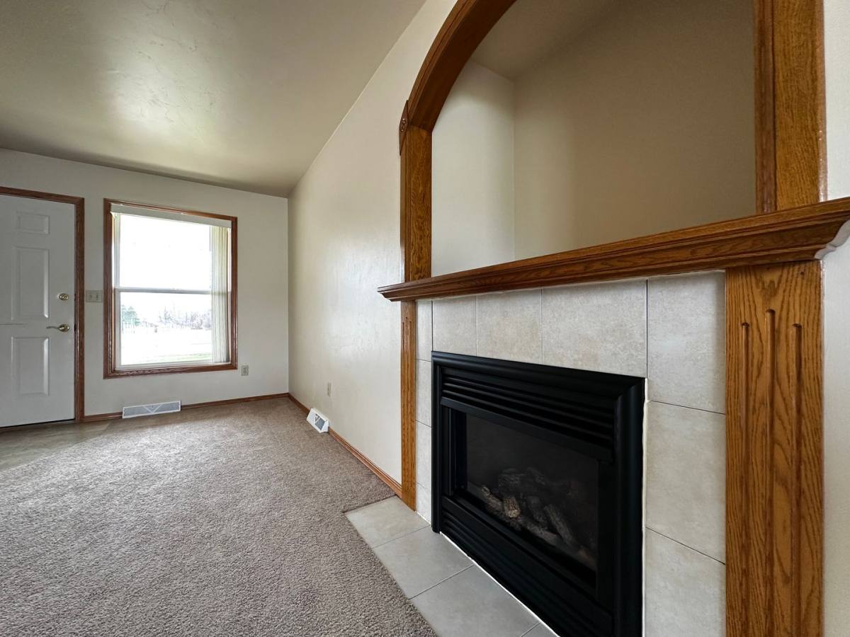 Townhouse for rent at 1525-1527 O'Keefe Rd, De Pere, WI 54115