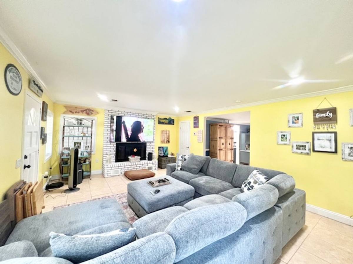 House for rent at 702 29th St, Niceville, FL 32578