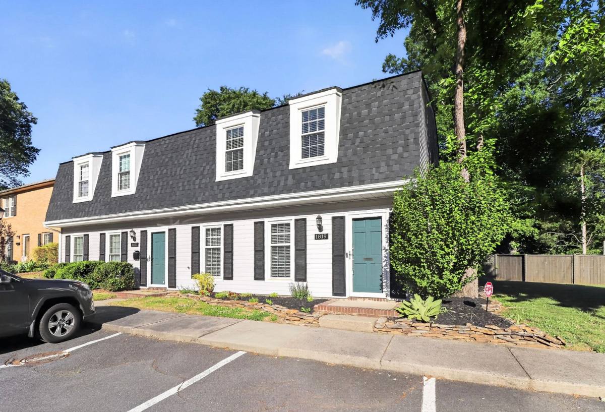Apartment for rent at 1819 Sabrina Court, Charlotte, NC 28210