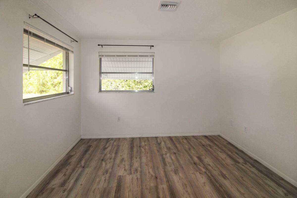 House for rent at 253 Alsace Ave, Venice, FL 34293
