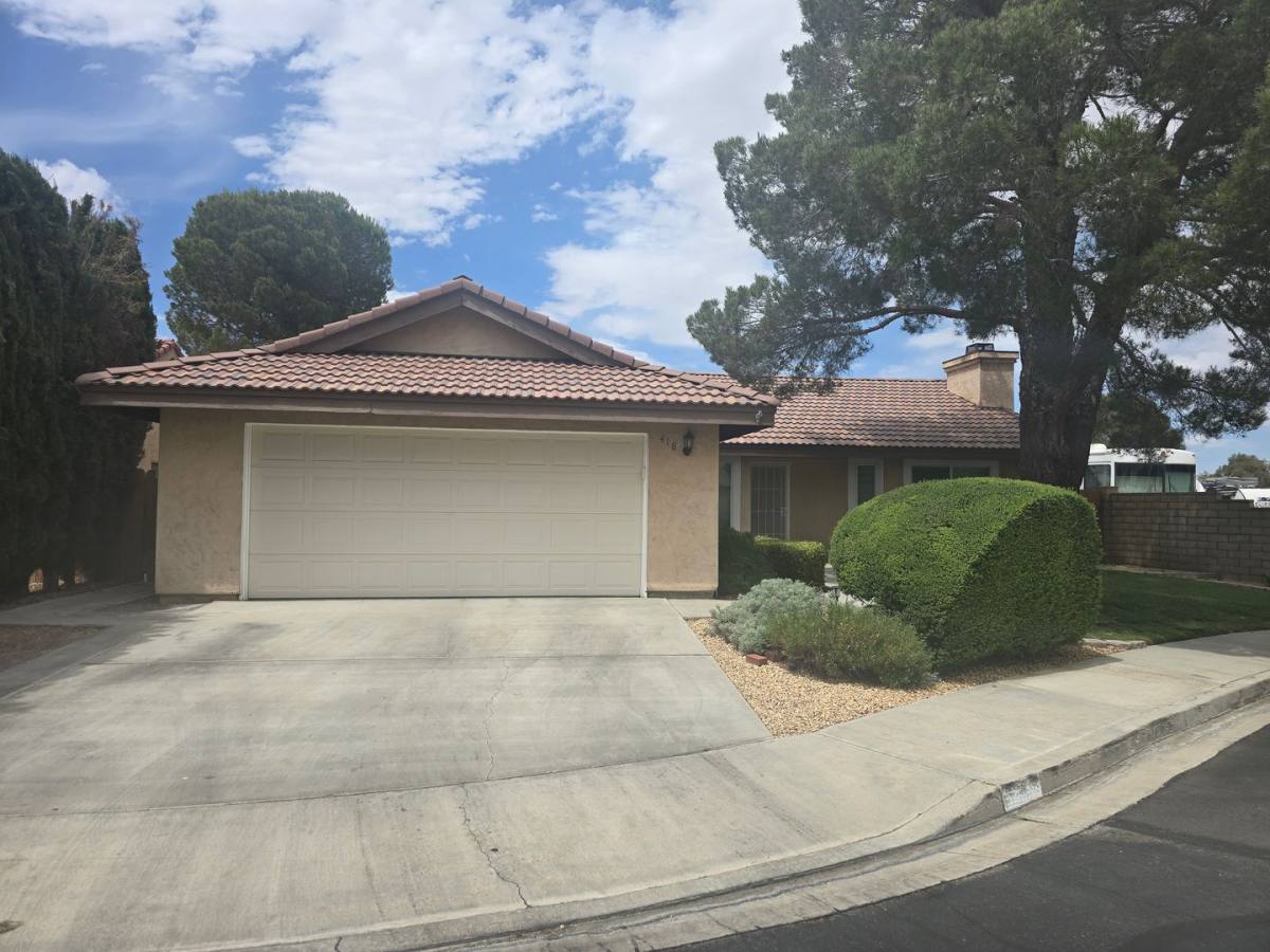House for rent at 418 Mount Baldy Circle, Ridgecrest, CA 93555