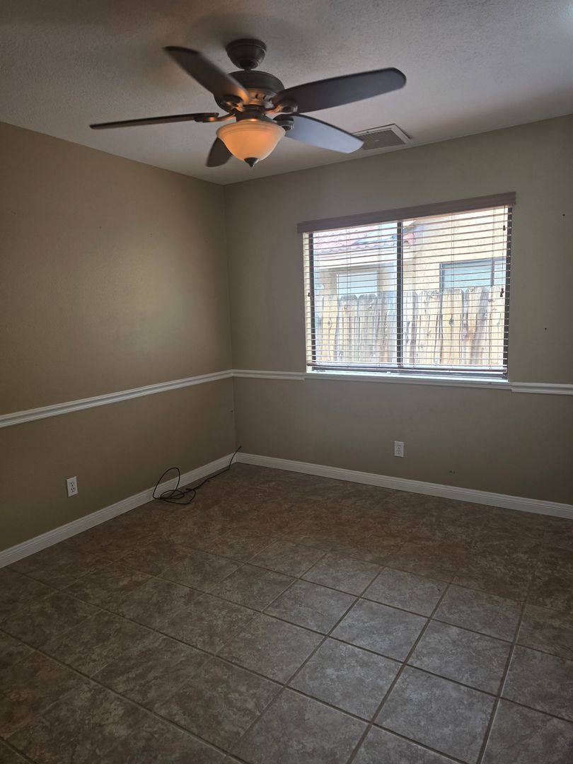 House for rent at 418 Mount Baldy Circle, Ridgecrest, CA 93555