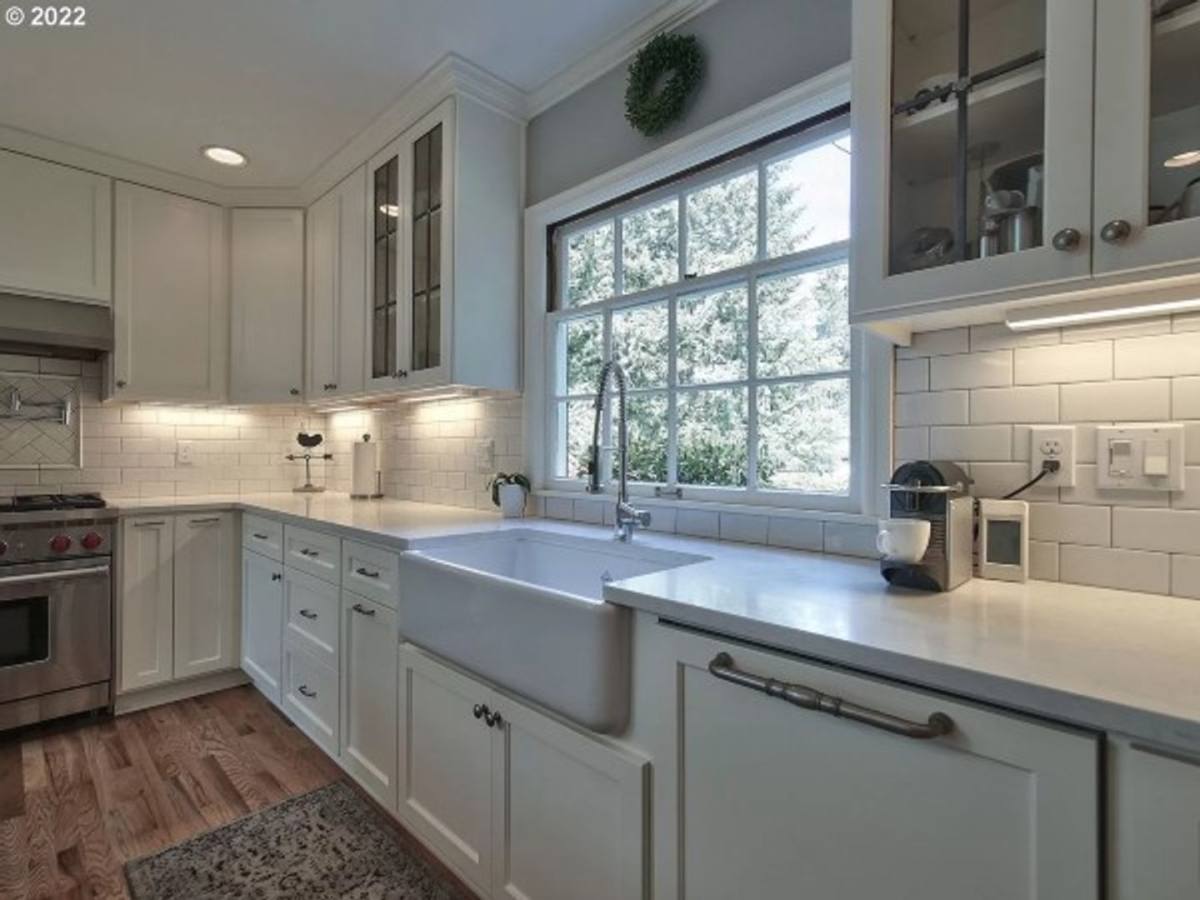 House for rent at 8150 SW Birchwood Rd, Portland, OR 97225