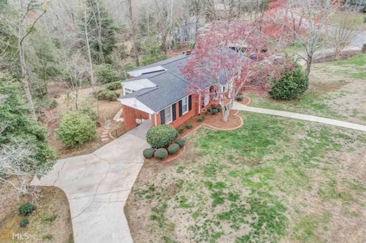 House for rent at 563 Mountain View Circle, Gainesville, GA 30501