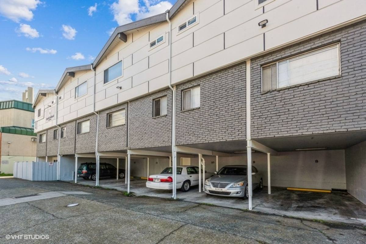 Apartment for rent at 1519 NW 65th St, Seattle, WA 98117