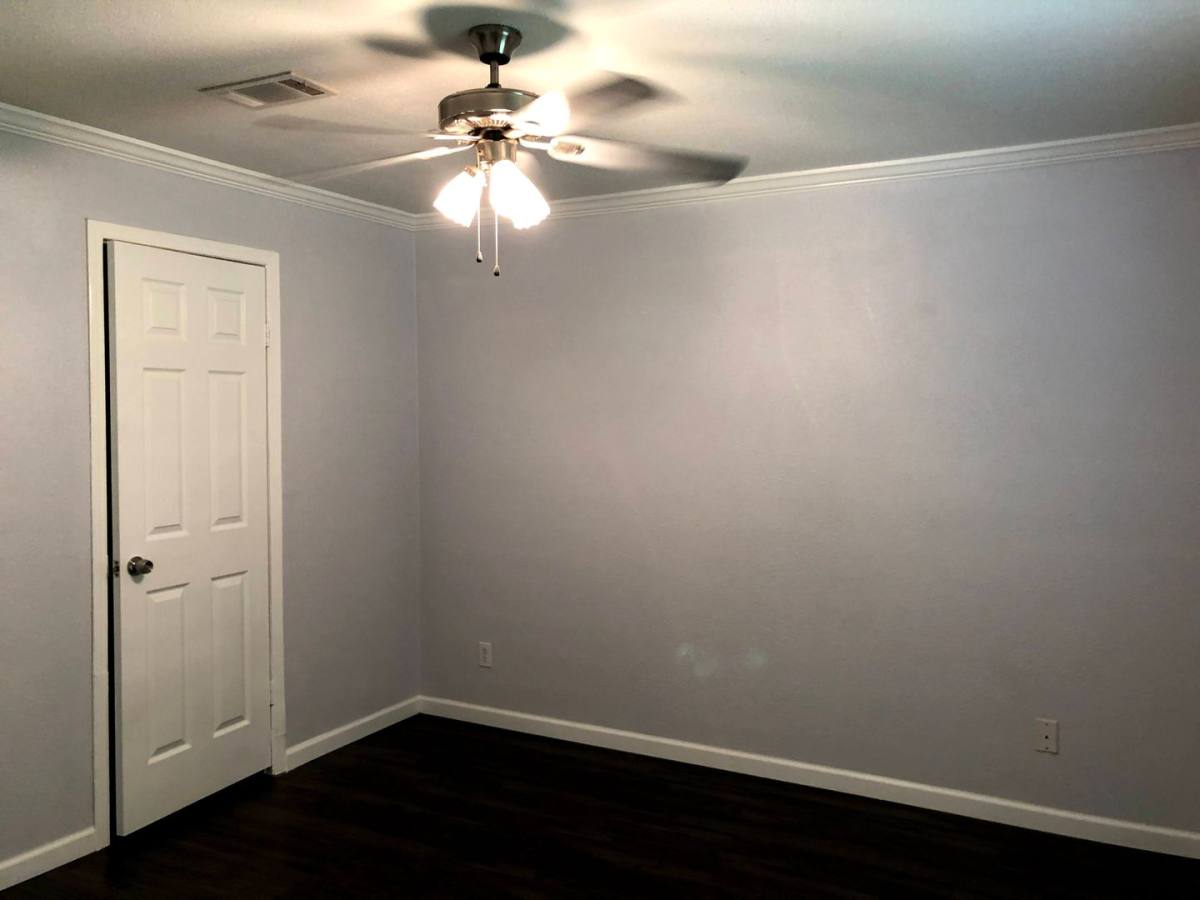 Apartment for rent at 140 Varsity Dr, Huntsville, TX 77340