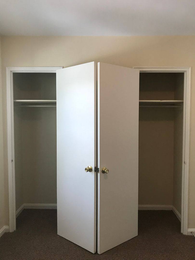 Apartment for rent at 215 Capital Ave, Frankfort, KY 40601