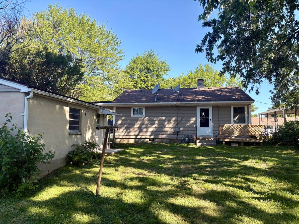 House for rent at 1514 Elliott Ave, Jeffersonville, IN 47130