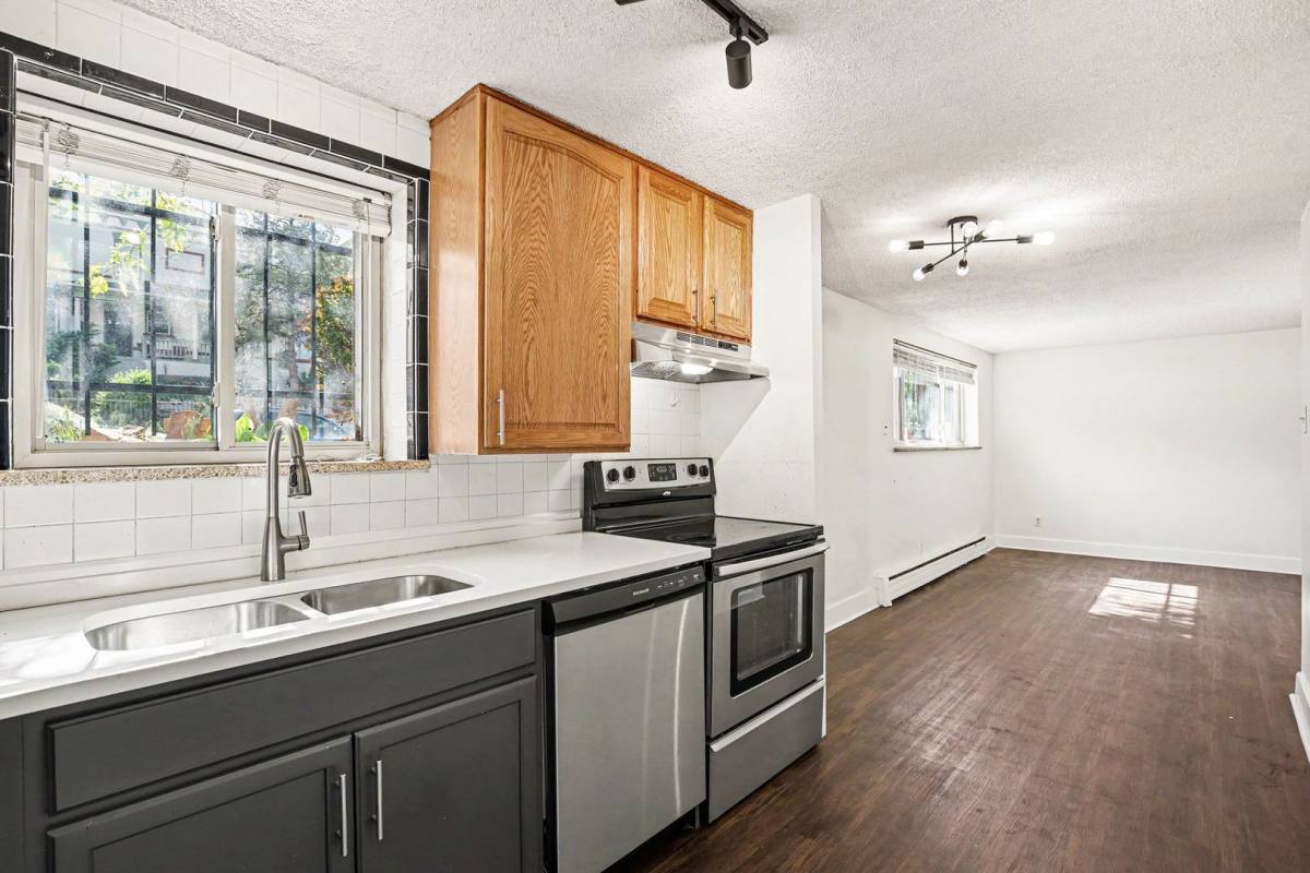 Condo for rent at 1243 N Washington St, Denver, CO 80203