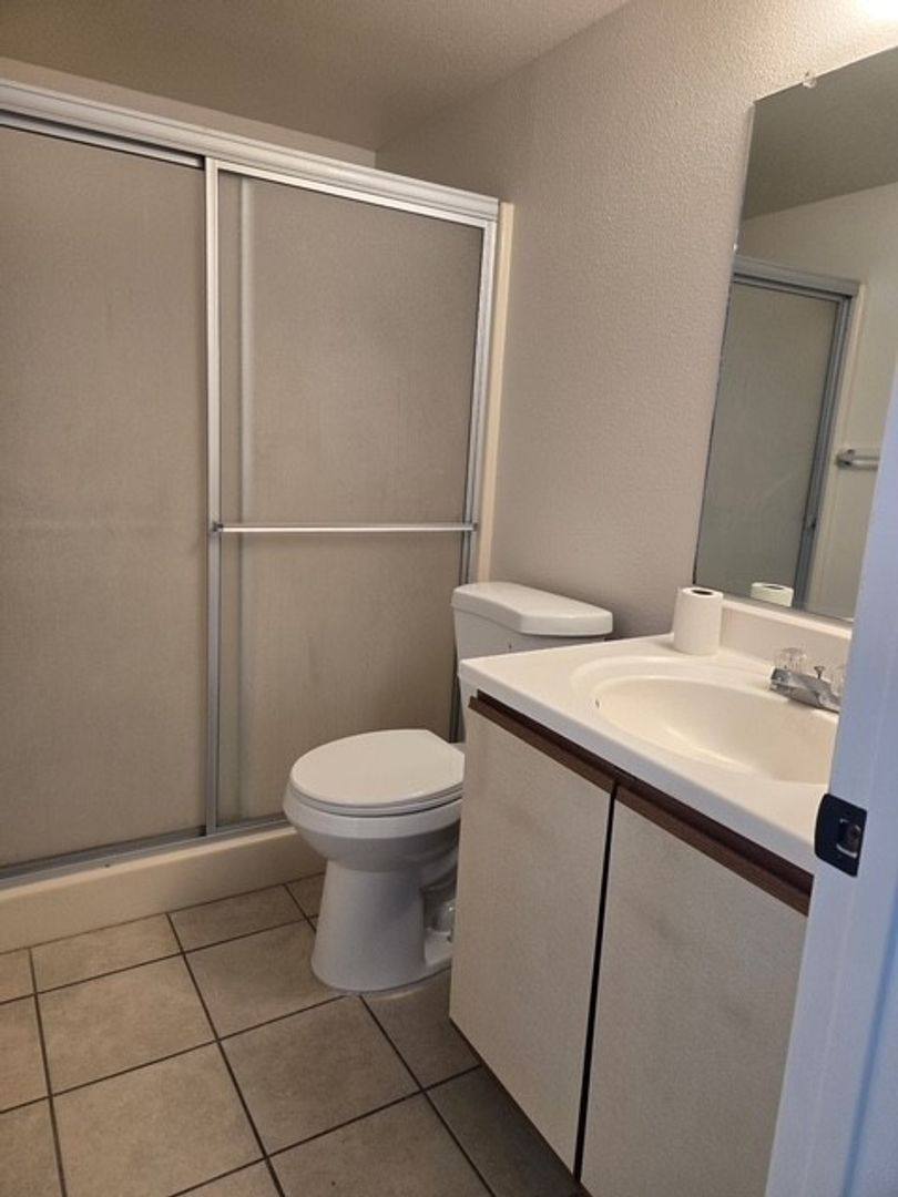 Apartment for rent at 625 W Perdew Ave, Ridgecrest, CA 93555