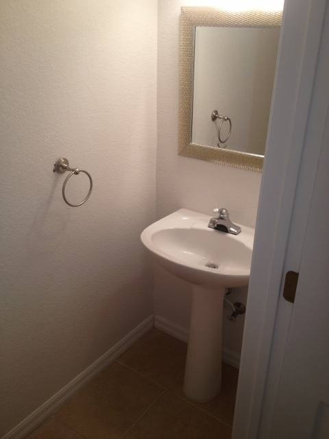 Townhouse for rent at 518 NW 39th Rd, Gainesville, FL 32607