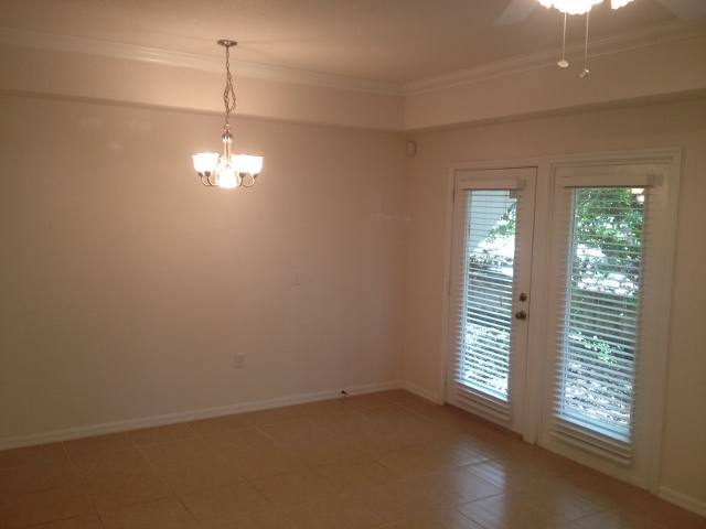 Townhouse for rent at 518 NW 39th Rd, Gainesville, FL 32607