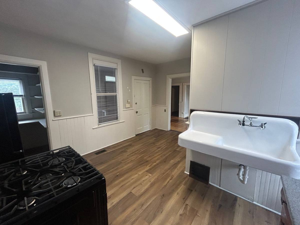 Apartment for rent at 375 Erie St, St. Paul, MN 55102