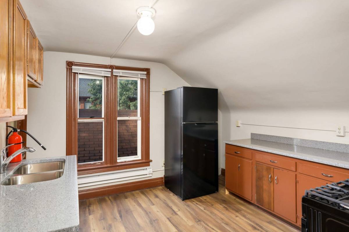 Apartment for rent at 375 Erie St, Saint Paul, MN 55102