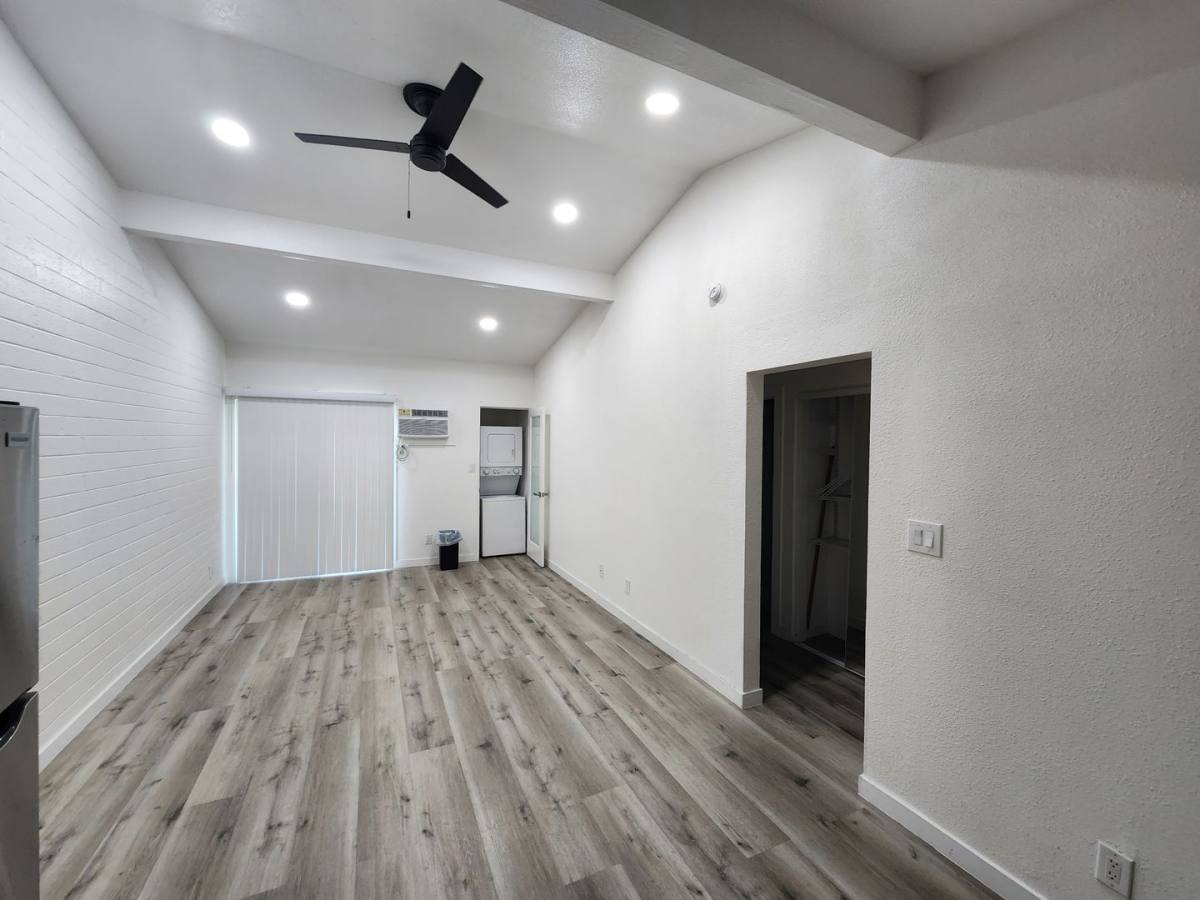 Apartment for rent at 211 S 13th St, Las Vegas, NV 89101