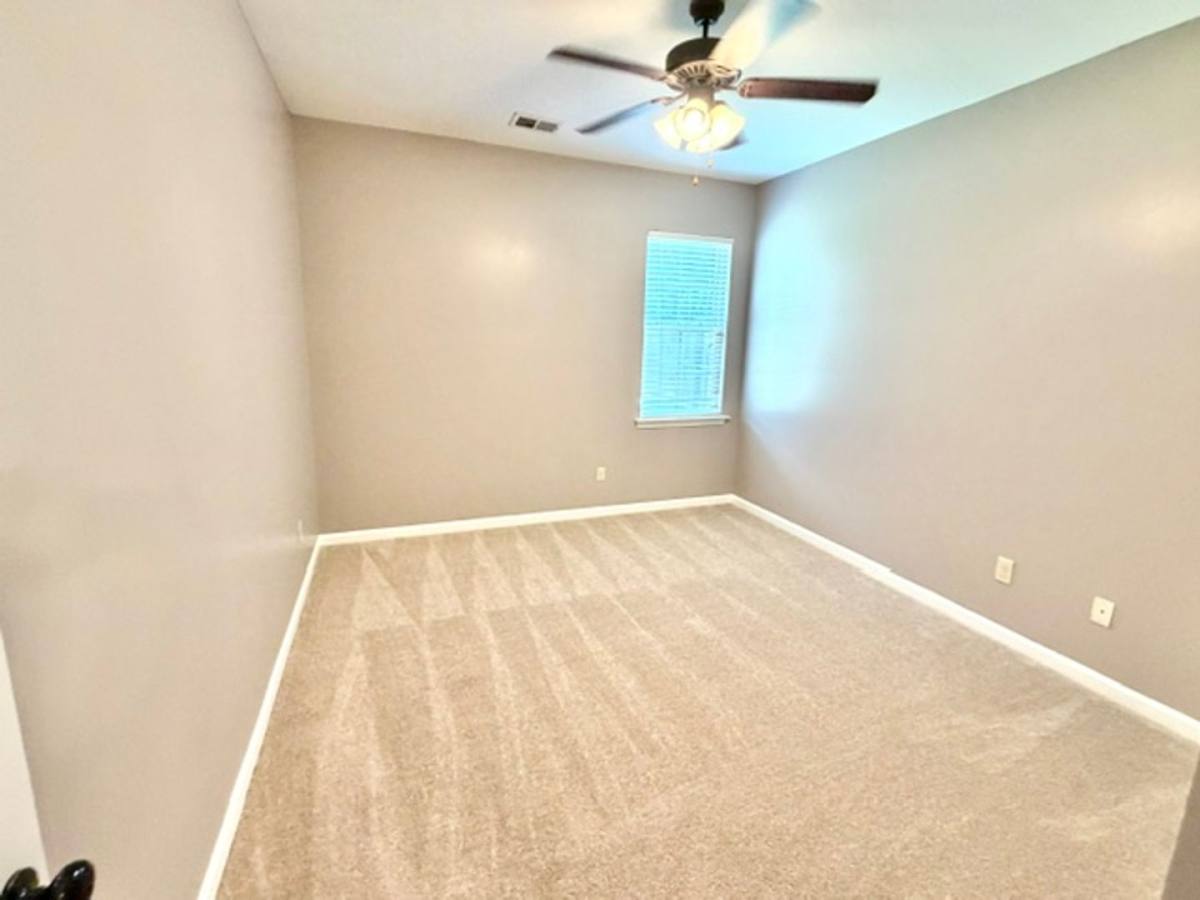 Apartment for rent at 6305 Vera Lane, Olive Branch, MS 38654