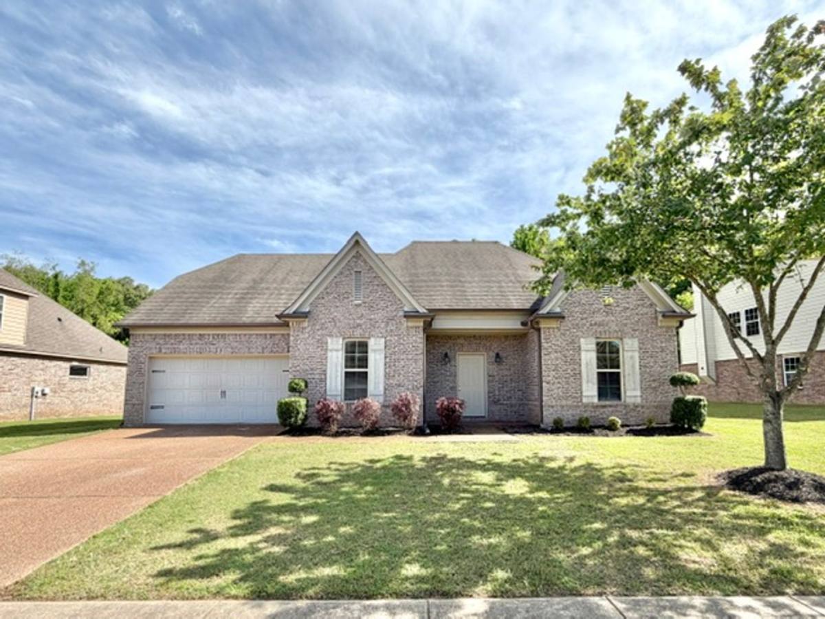 Apartment for rent at 6305 Vera Lane, Olive Branch, MS 38654