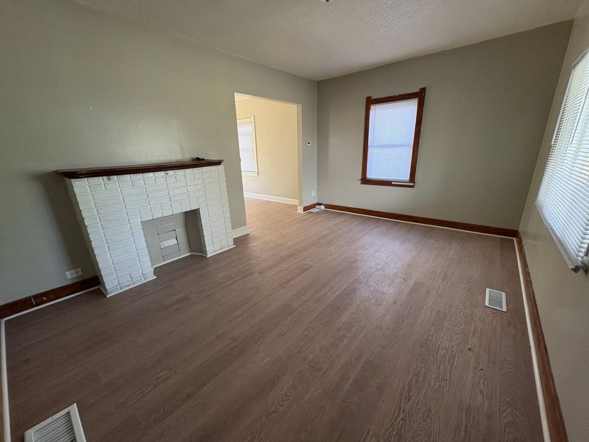 House for rent at 1489 Berdan Ave, Toledo, OH 43612