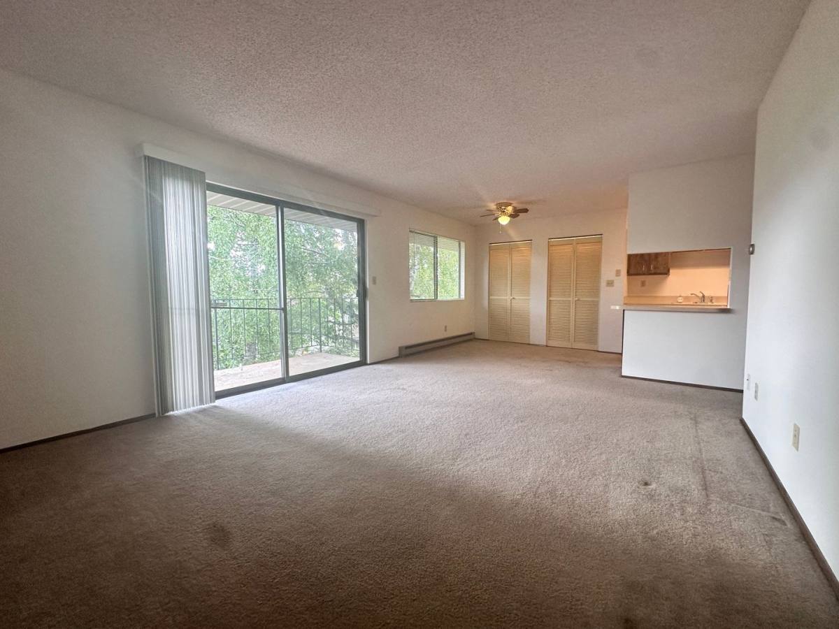 Apartment for rent at 1013 & 1021 1033 Kirkland Ave NE, Renton, WA 98056