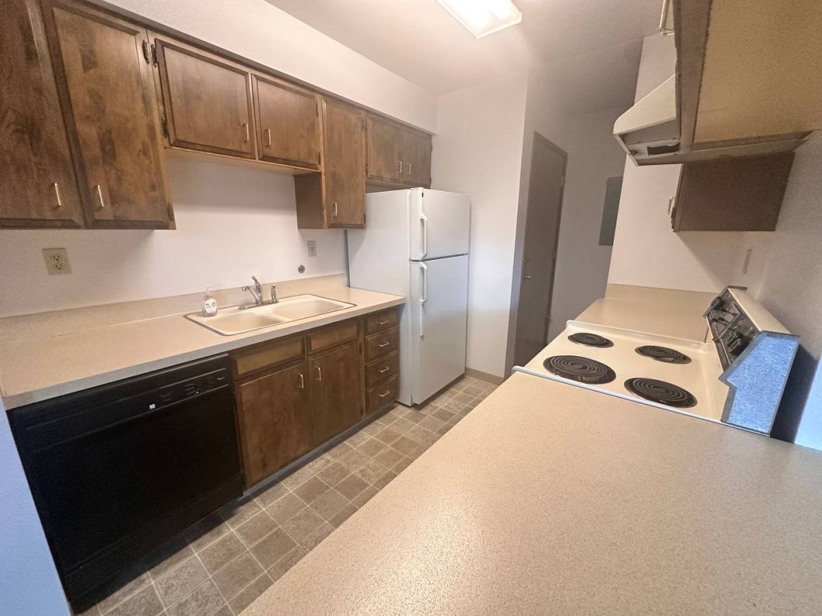 Apartment for rent at 1013 & 1021 1033 Kirkland Ave NE, Renton, WA 98056