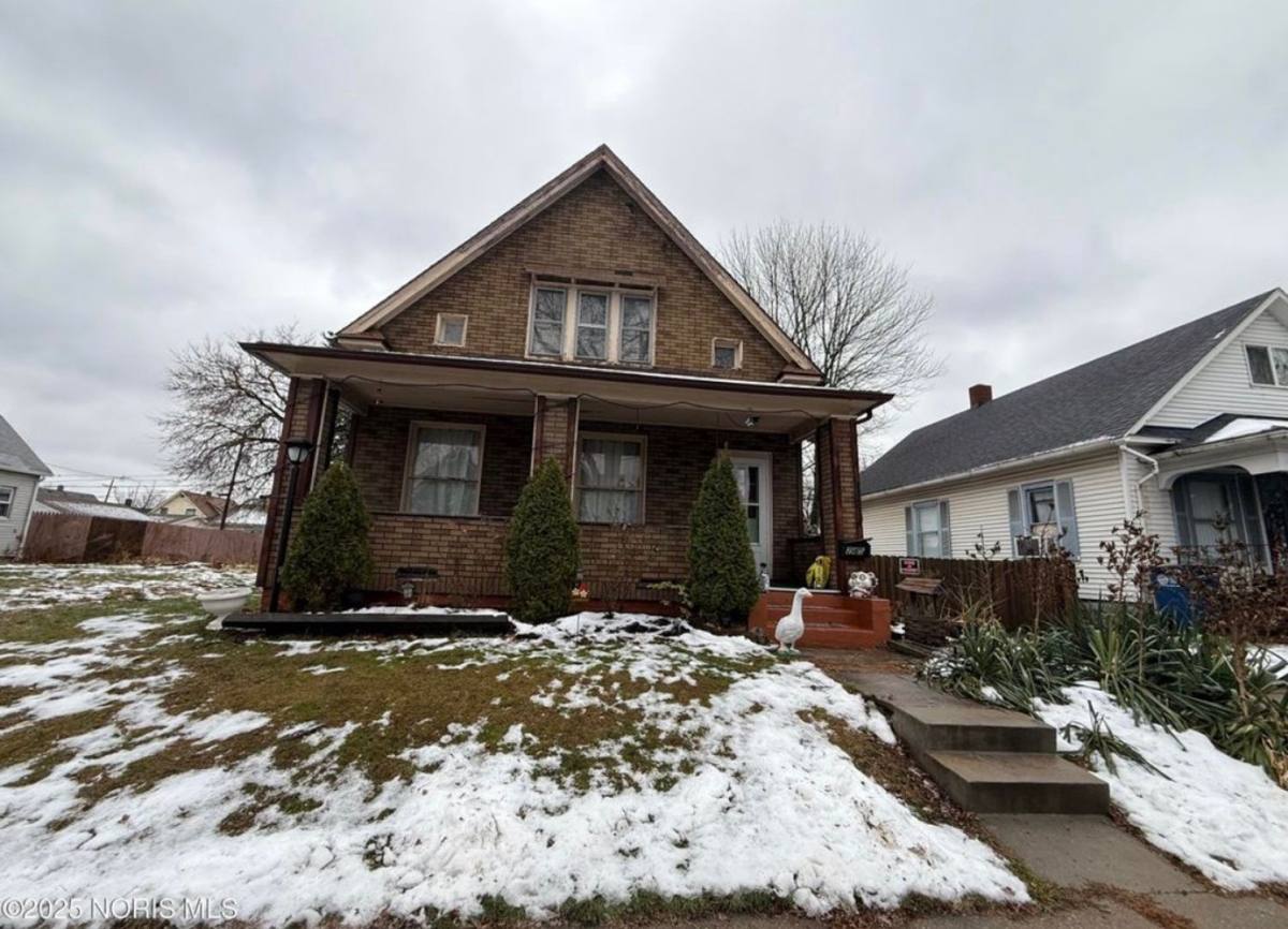 House for rent at 245 Plymouth St, Toledo, OH 43605