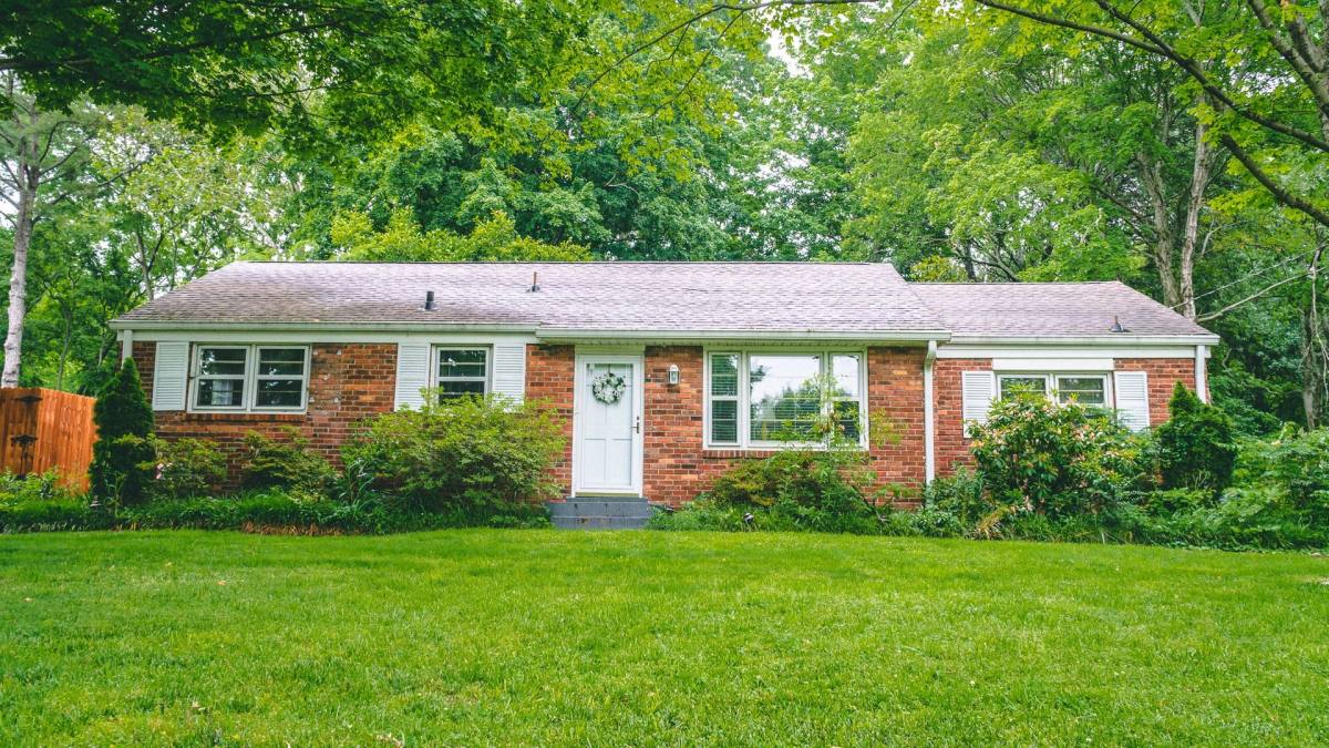 House for rent at 150 McCall St, Nashville, TN 37211