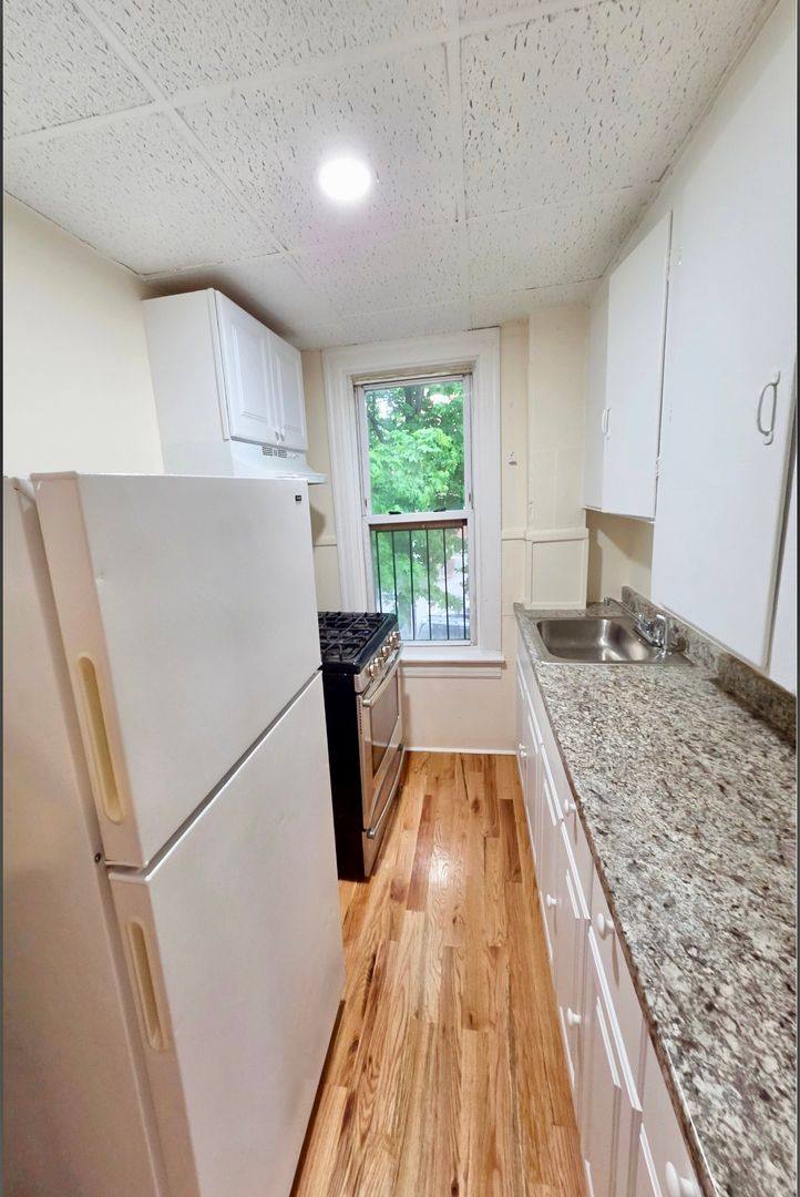 Apartment for rent at 47 Montgomery St, Pawtucket, RI 02860