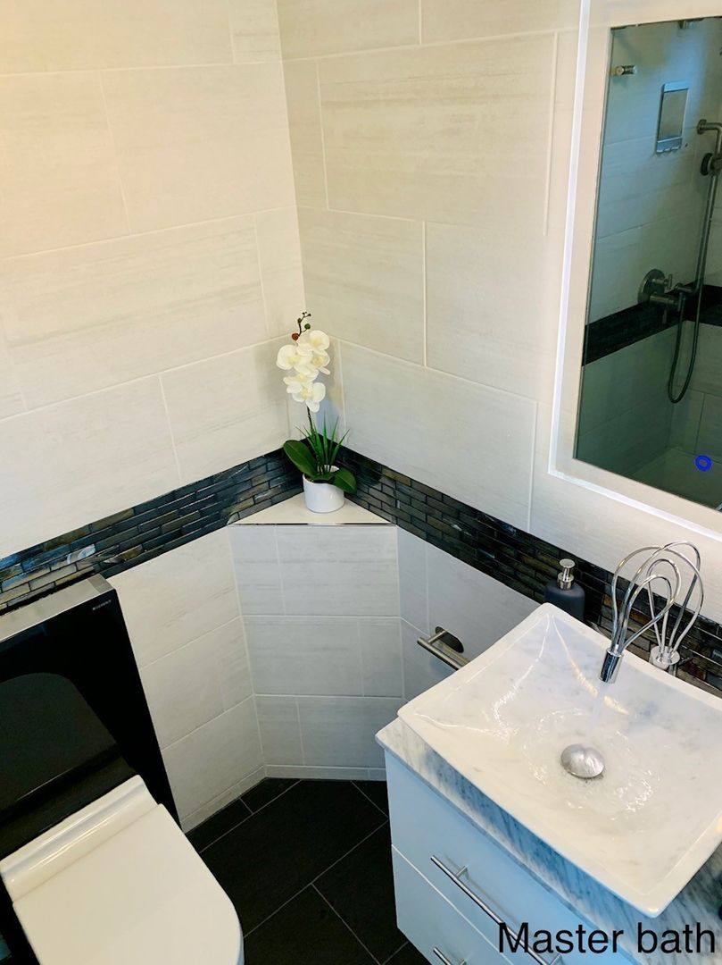 Townhouse for rent at 4950 Voltaire St, San Diego, CA 92107