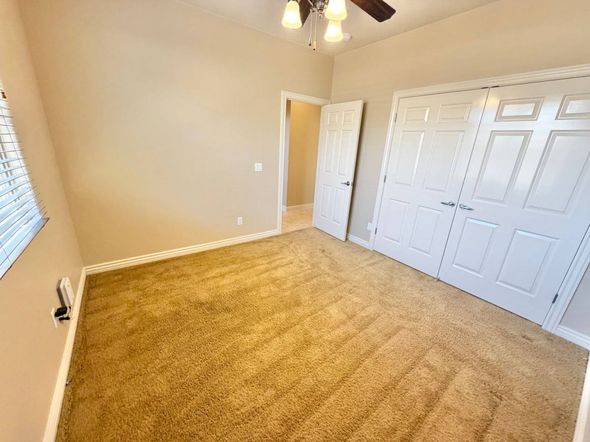 House for rent at 2176 N Gunsight Dr, Saint George, UT 84770
