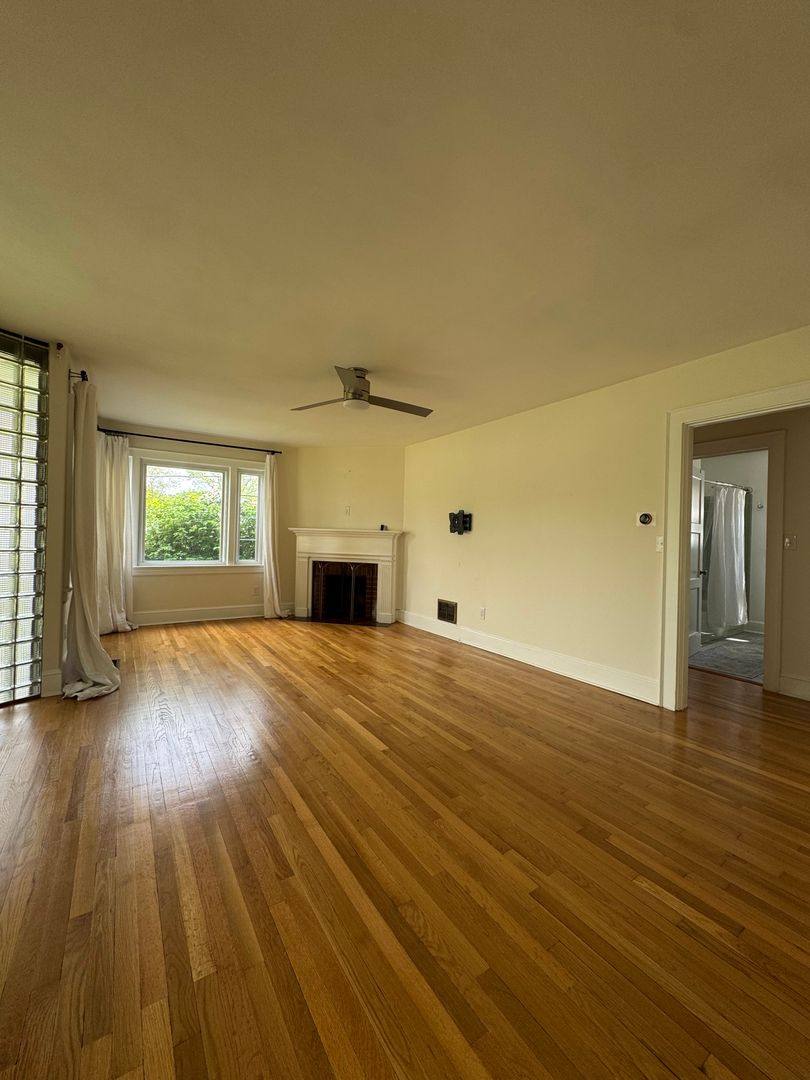 House for rent at 5120 Starkey Rd, Roanoke, VA 24018