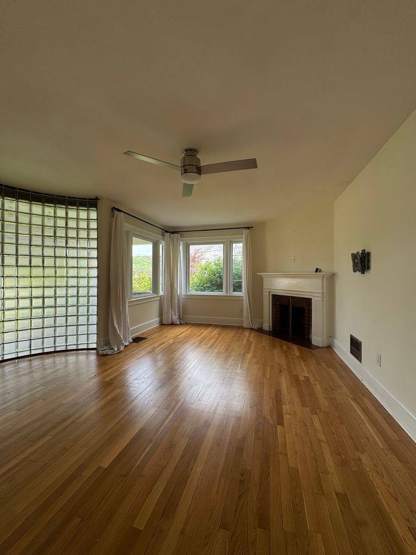 House for rent at 5120 Starkey Rd, Roanoke, VA 24018