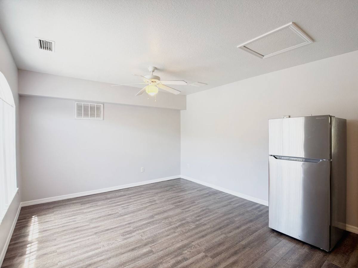 Apartment for rent at 621 Washington Palm Loop, Davenport, FL 33897