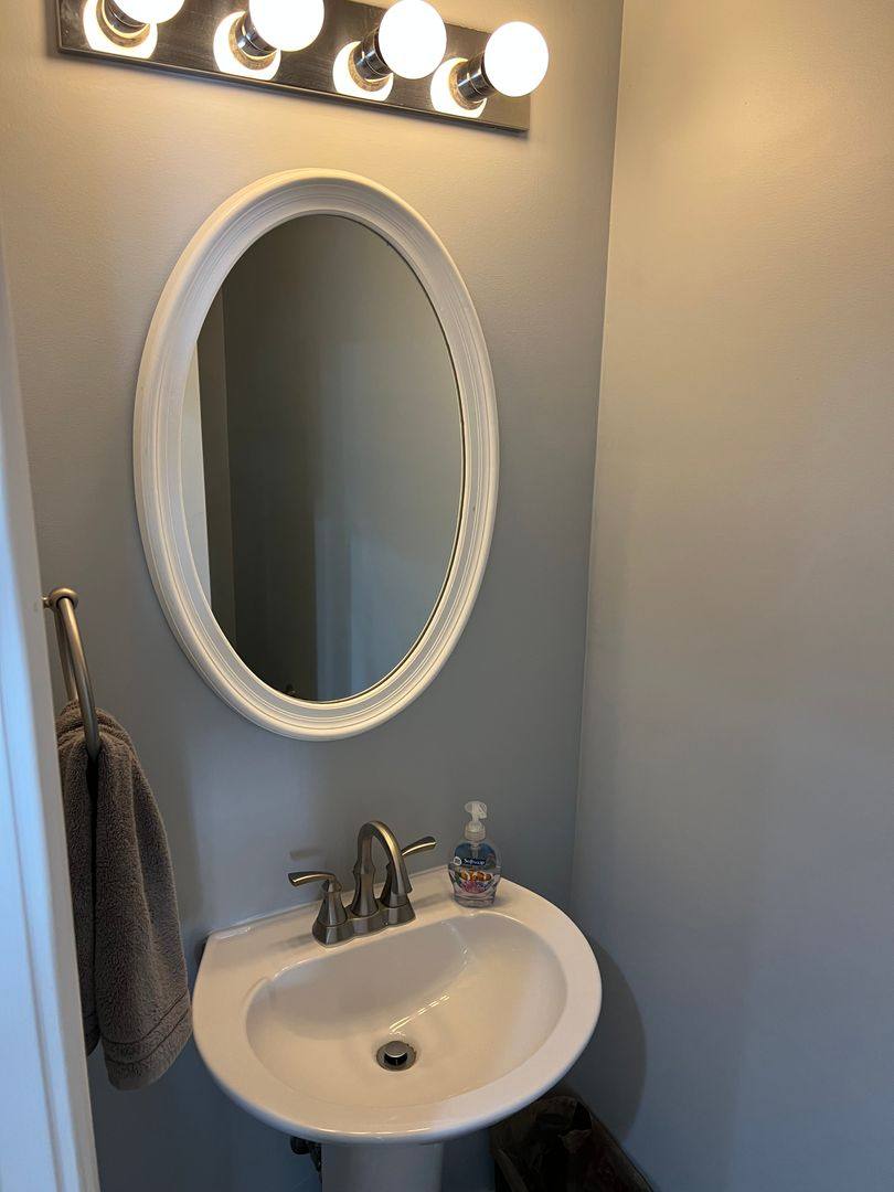 Townhouse for rent at 101 Woodlake Dr, Athens, GA 30606