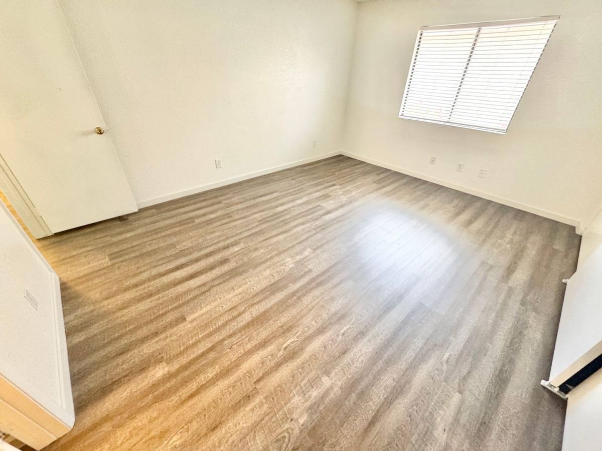 Condo for rent at 1008 Falconhead Lane, Las Vegas, NV 89128