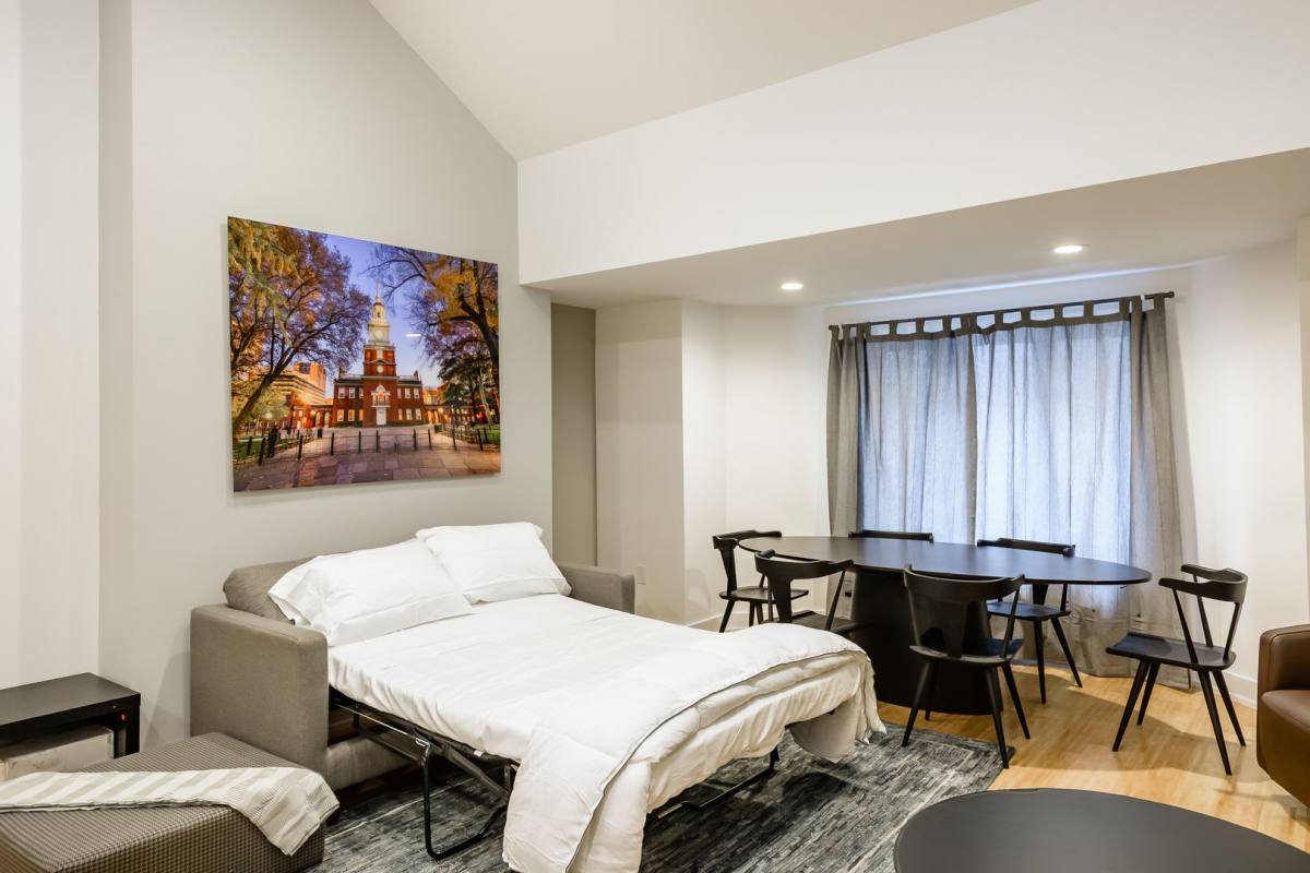 Apartment for rent at 33 S 11th St, Philadelphia, PA 19107