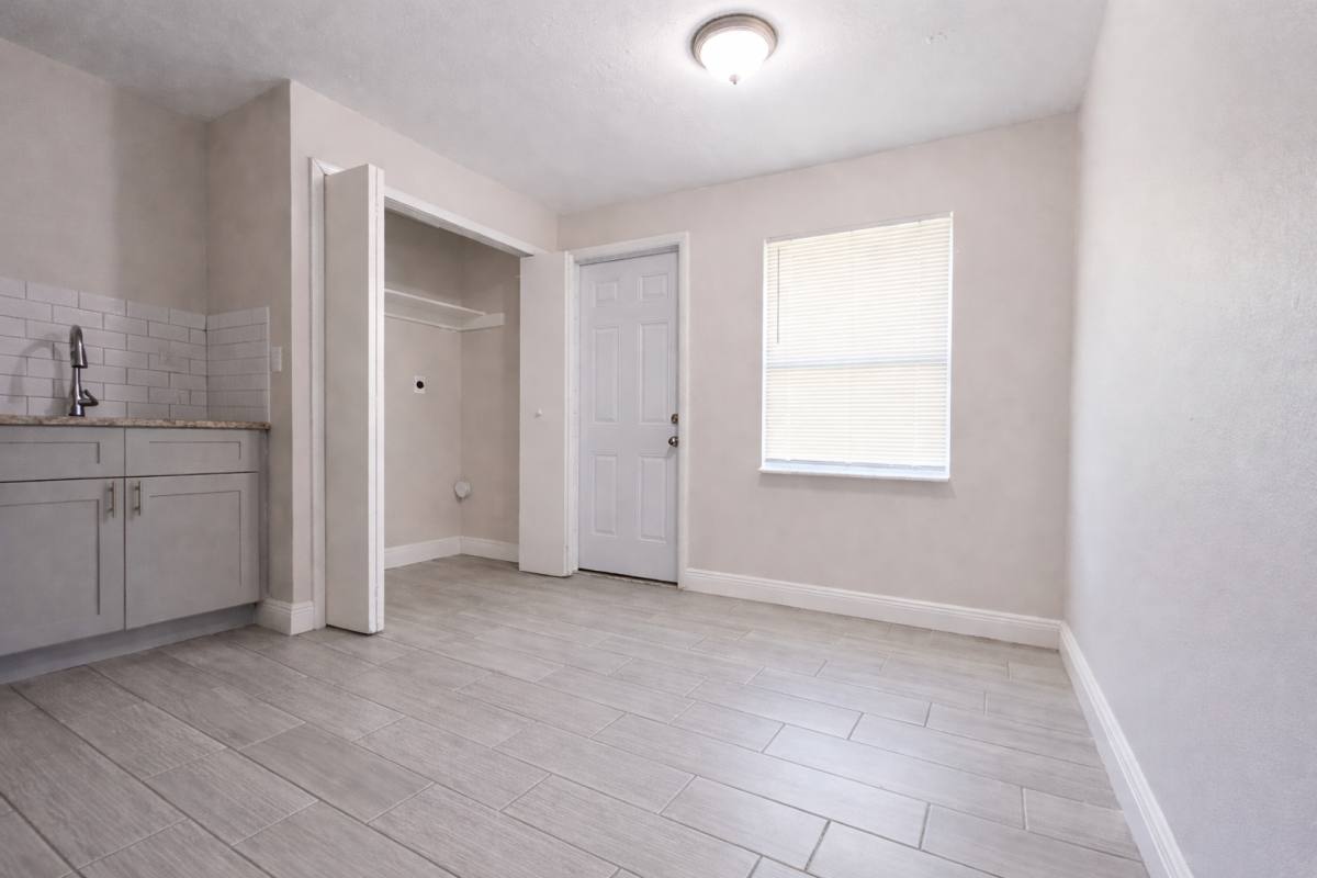 Apartment for rent at 5451 5453 Eleventh Ave, Fort Myers, FL 33907