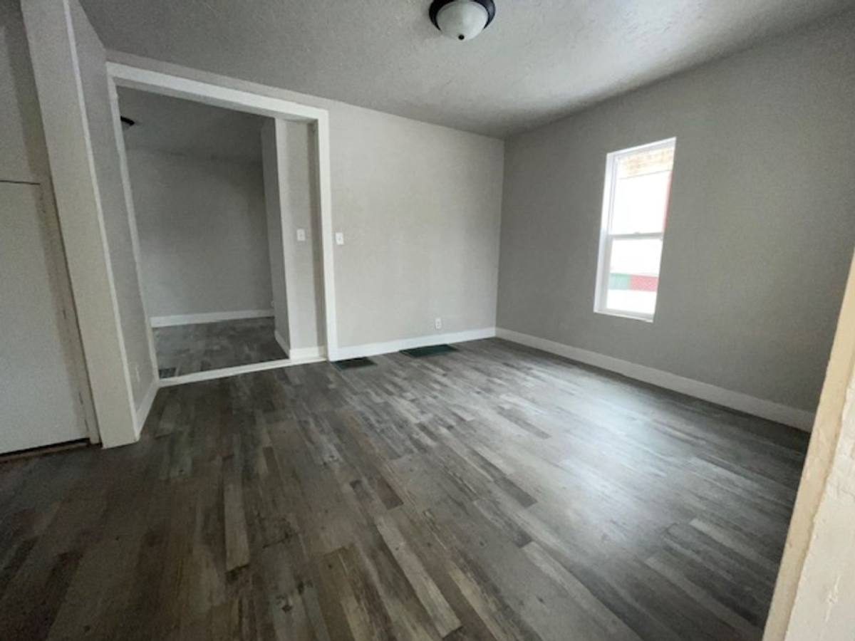 House for rent at 928 N Spring Ave, Sioux Falls, SD 57104