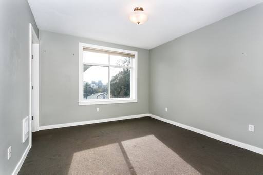 Apartment for rent at 655 Crockett St, Seattle, WA 98109