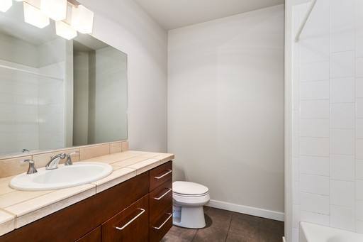 Apartment for rent at 655 Crockett St, Seattle, WA 98109