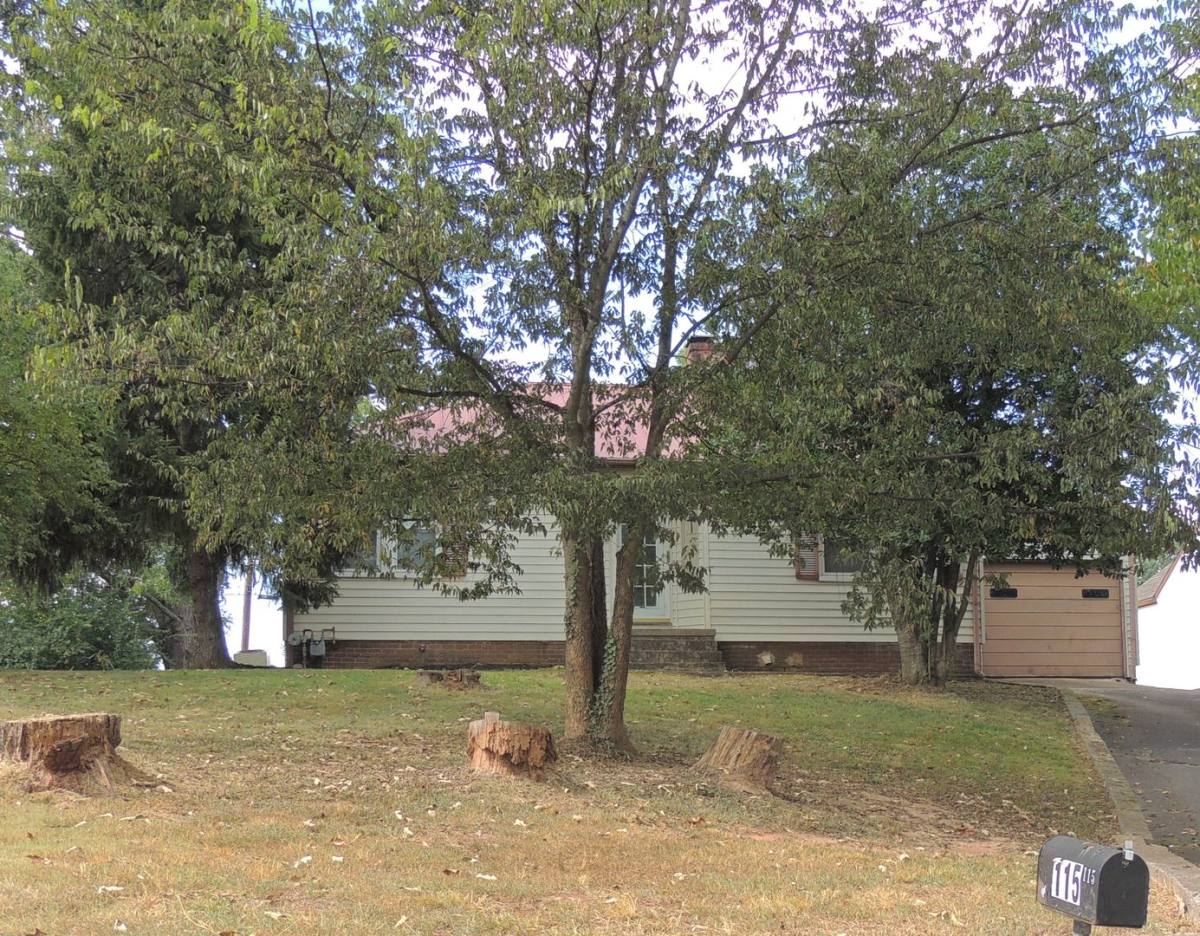 House for rent at 115 Park Dr, Maryville, TN 37804